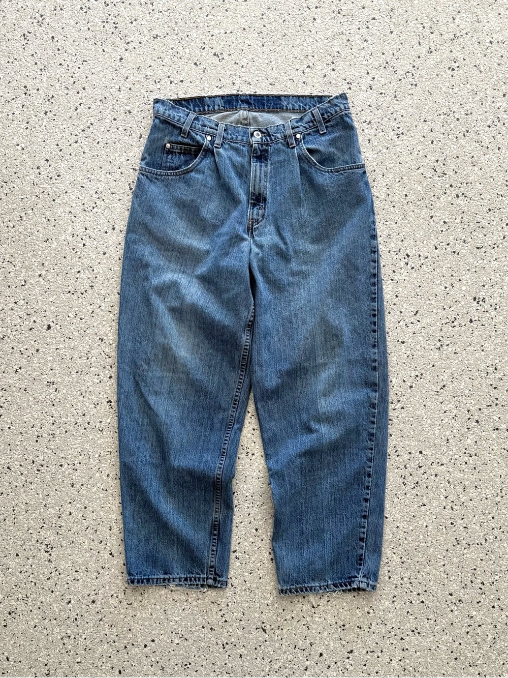 Vintage Levi's Silver Tab Jeans Relaxed Fit Denim Medium Wash Baggy Size 32x30